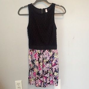 XHILARATION Romper (S)